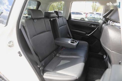 Subaru Forester 2018 - фото 10