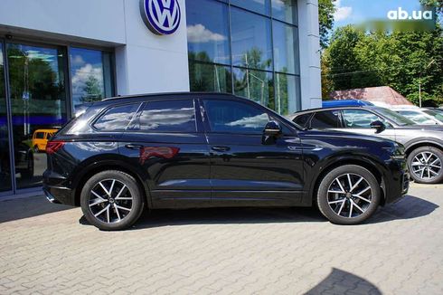 Volkswagen Touareg 2023 - фото 10