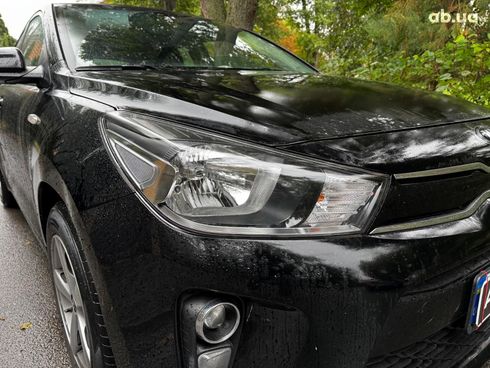Kia Rio 2018 черный - фото 12