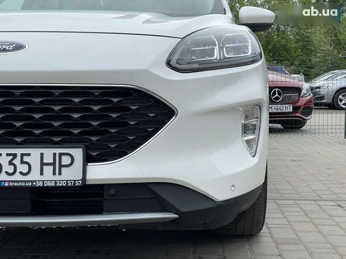 Ford Escape 2021 - фото 8