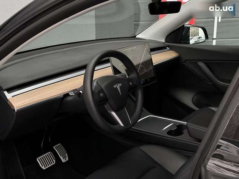 Tesla Model Y 2021 - фото 9