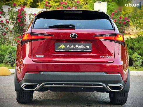 Lexus NX 2017 - фото 12