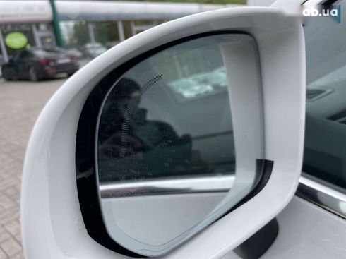 Volvo XC60 2022 - фото 11