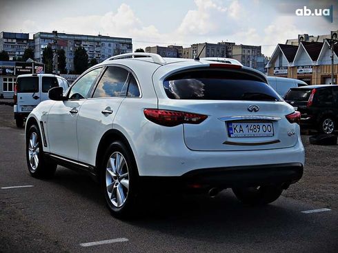 Infiniti QX70 2013 - фото 4
