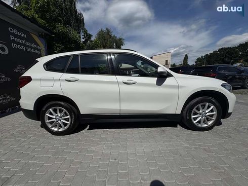 BMW X1 2017 - фото 19