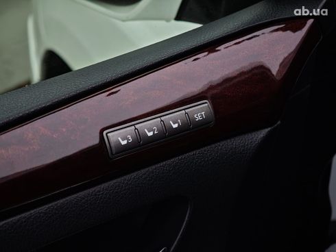 Lexus LX 2011 бежевый - фото 67