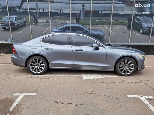 Volvo S60 2018 - фото 6