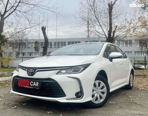 Toyota Corolla 2020 - фото 2