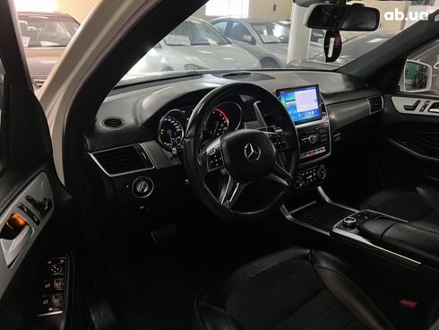 Mercedes-Benz M-Класс 2013 белый - фото 16