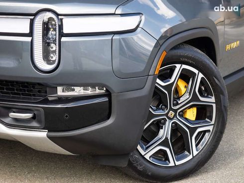 Rivian R1S 2023 - фото 9