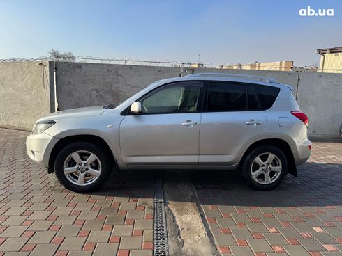 Toyota RAV4 2006 серый - фото 7