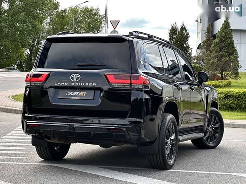 Toyota Land Cruiser 2021 - фото 13