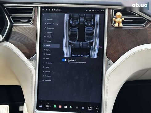 Tesla Model X 2017 - фото 22