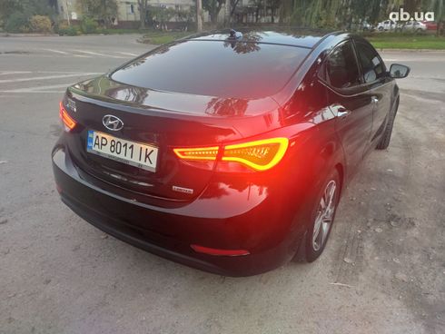 Hyundai Elantra 2015 черный - фото 4