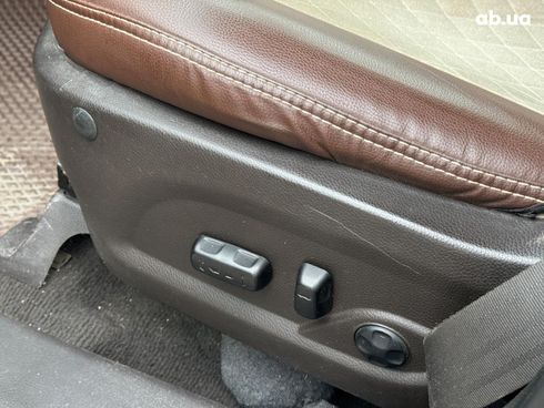 Hyundai Santa Fe 2014 зеленый - фото 15