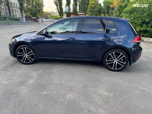 Volkswagen Golf 2018 синий - фото 10