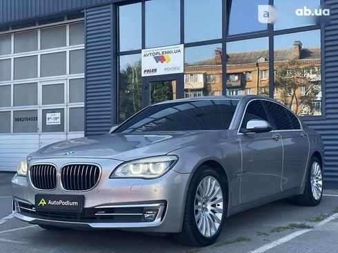 BMW 7 серия 2012 - фото 2