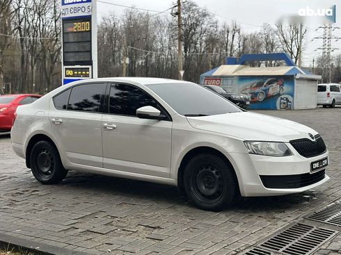 Skoda Octavia 2016 - фото 4