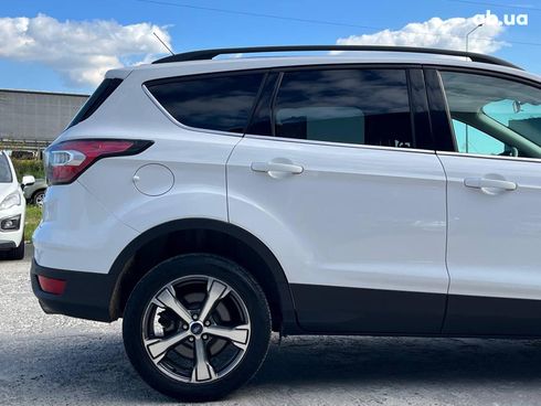Ford Escape 2016 белый - фото 10
