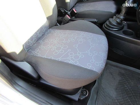 Ford Fiesta 2008 - фото 20