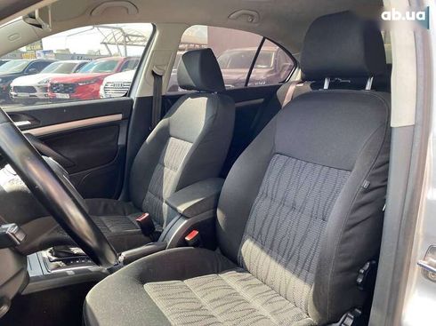Skoda Octavia 2010 - фото 20
