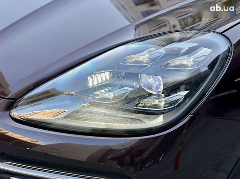 Porsche Cayenne 2018 - фото 27