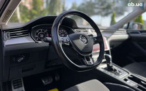 Volkswagen passat alltrack 2019 - фото 10