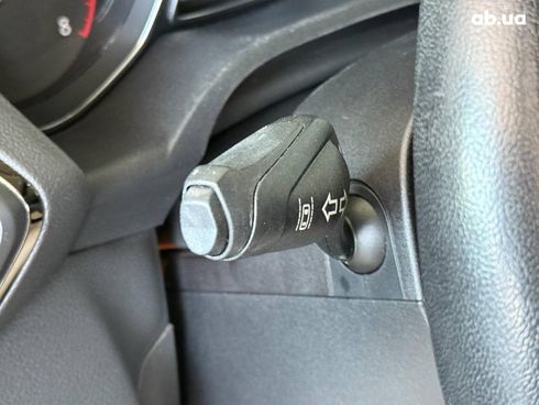 Ford Escape 2018 белый - фото 20