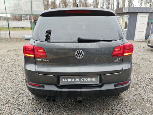 Volkswagen Tiguan 2017 серый - фото 7