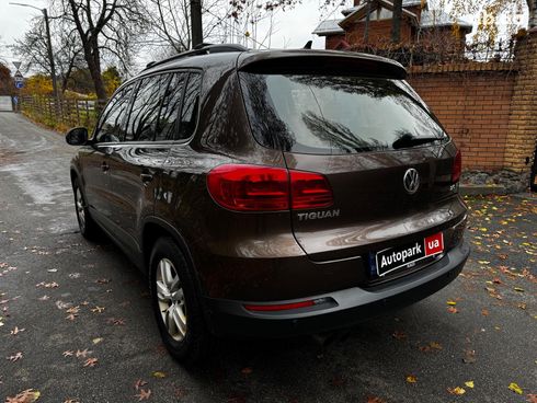 Volkswagen Tiguan 2012 коричневый - фото 8