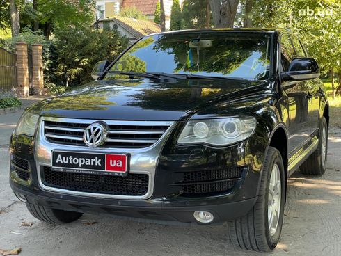 Volkswagen Touareg 2008 черный - фото 2