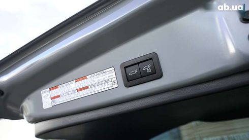 Toyota Corolla Cross 2024 - фото 11