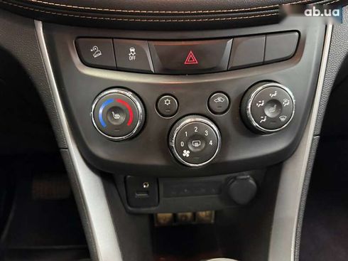 Chevrolet Tracker 2017 - фото 27