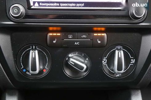 Volkswagen Jetta 2017 - фото 17