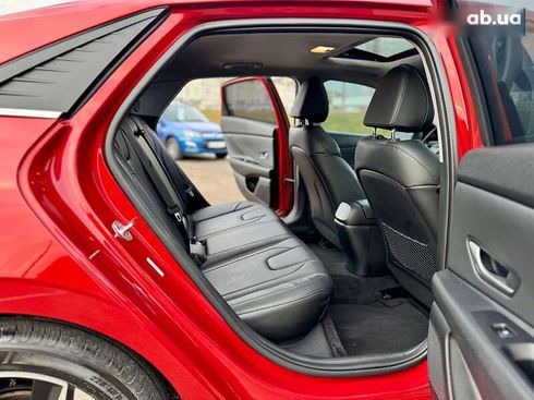 Hyundai Elantra 2022 - фото 27