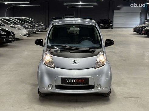 Peugeot iOn 2011 - фото 11