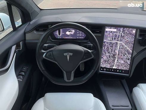 Tesla Model X 2020 - фото 22