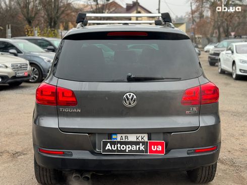 Volkswagen Tiguan 2015 серый - фото 21
