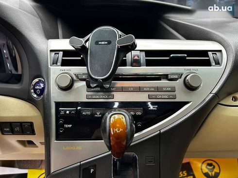 Lexus RX 2011 - фото 15