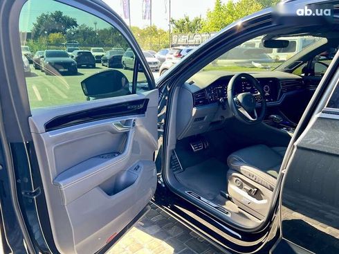 Volkswagen Touareg 2023 - фото 16
