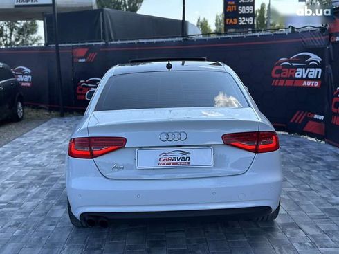 Audi A4 2012 - фото 20