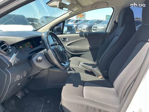 Renault Zoe 2017 белый - фото 37