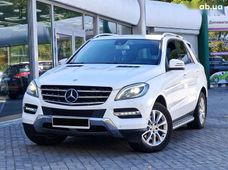 Продаж вживаних Mercedes-Benz M-Класс 2013 року - купити на Автобазарі