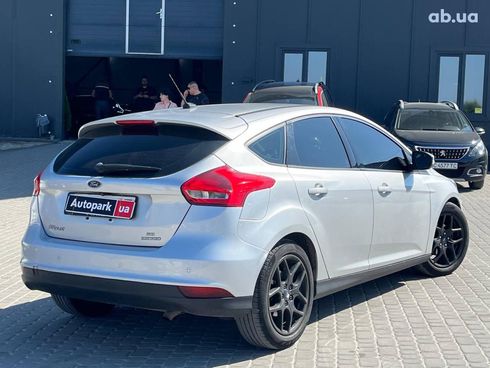 Ford Focus 2016 серый - фото 6