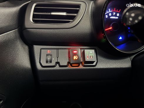 Kia Rio 2012 белый - фото 3