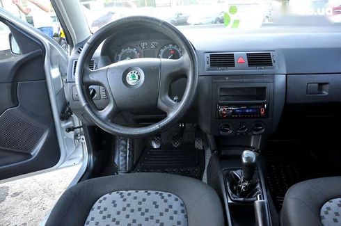 Skoda Fabia 2006 - фото 23