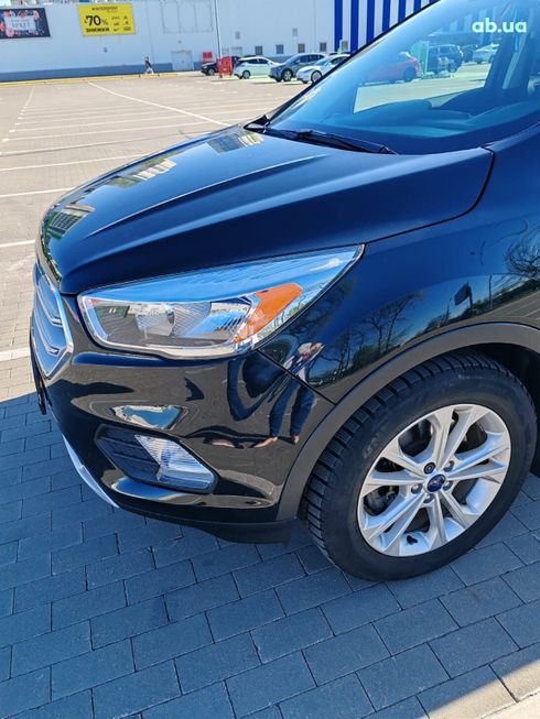 Ford Escape 2017 черный - фото 15