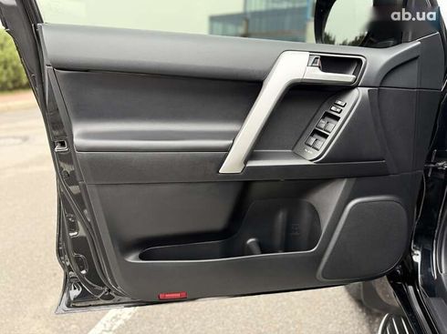 Toyota Land Cruiser Prado 2020 - фото 24
