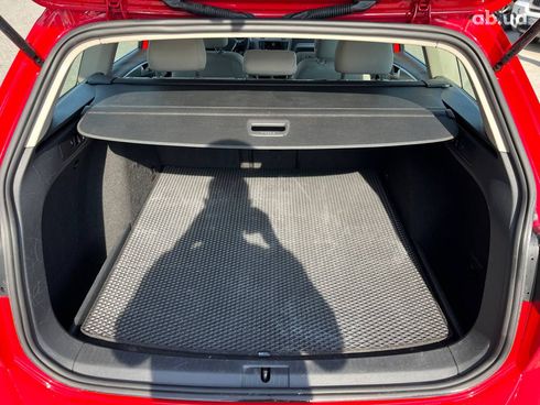 Volkswagen Golf Variant 2015 красный - фото 23