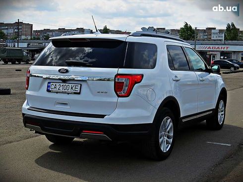 Ford Explorer 2019 - фото 3